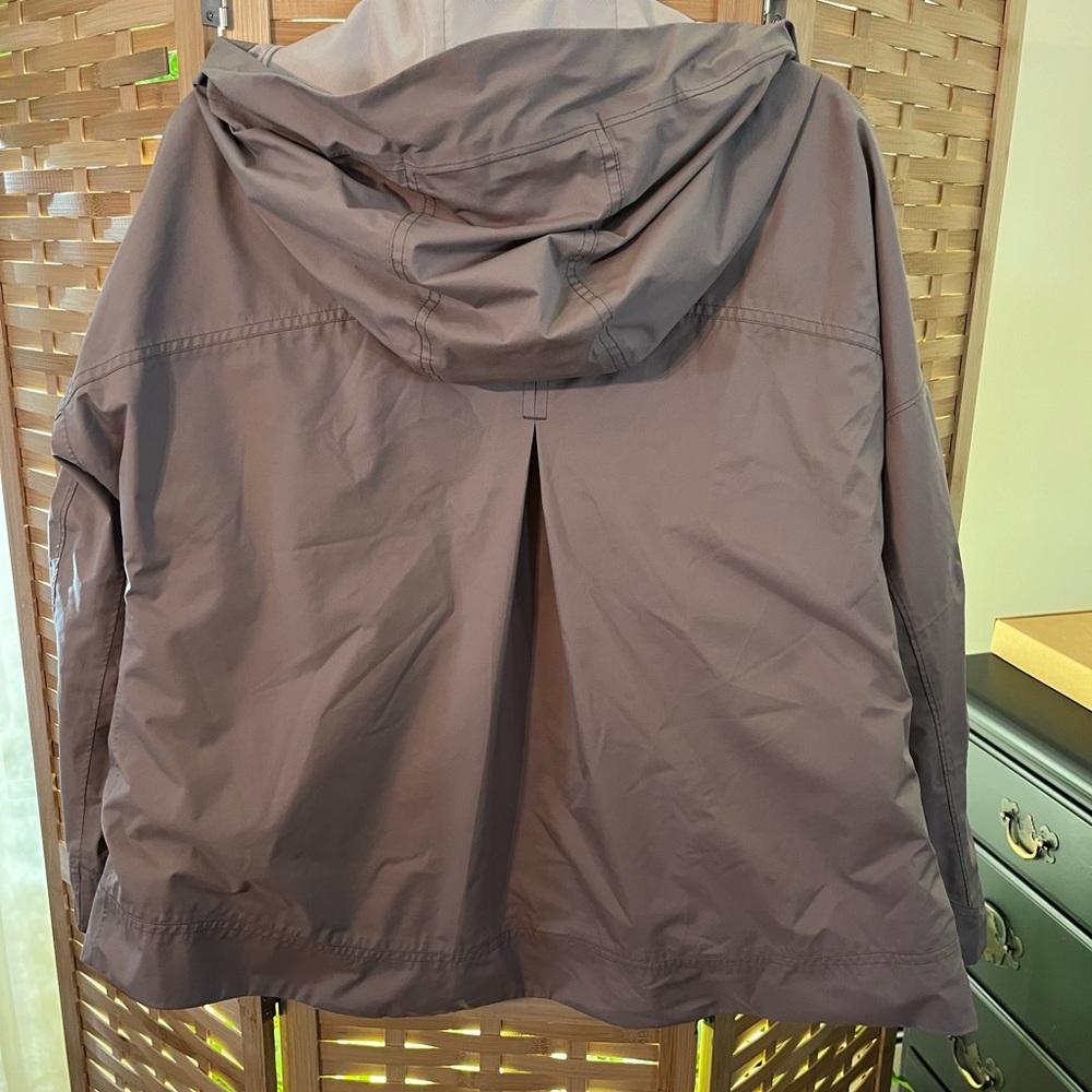 Athleta Waterproof Jacket in Dusty Rose - Picture 8 of 12